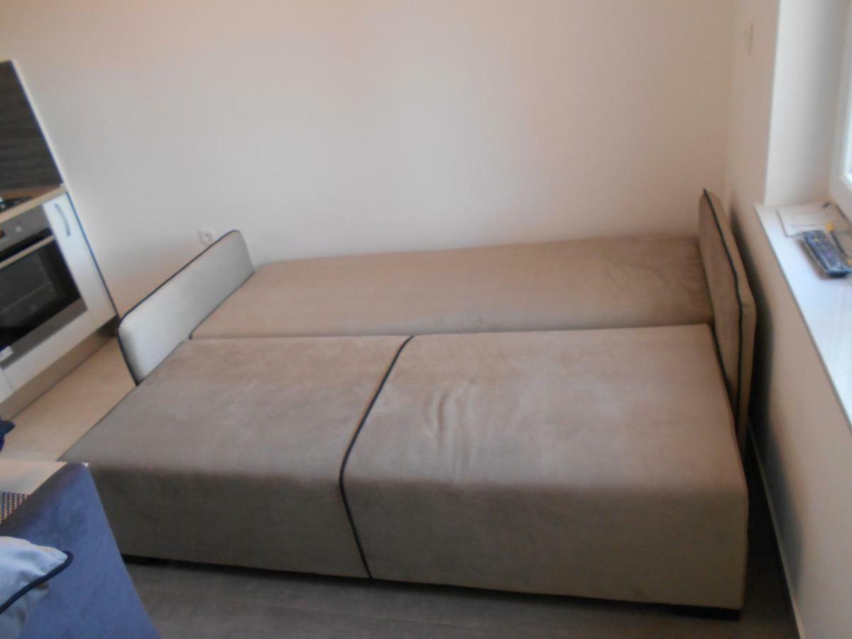 קוסטרנה Apartment Laura מראה חיצוני תמונה